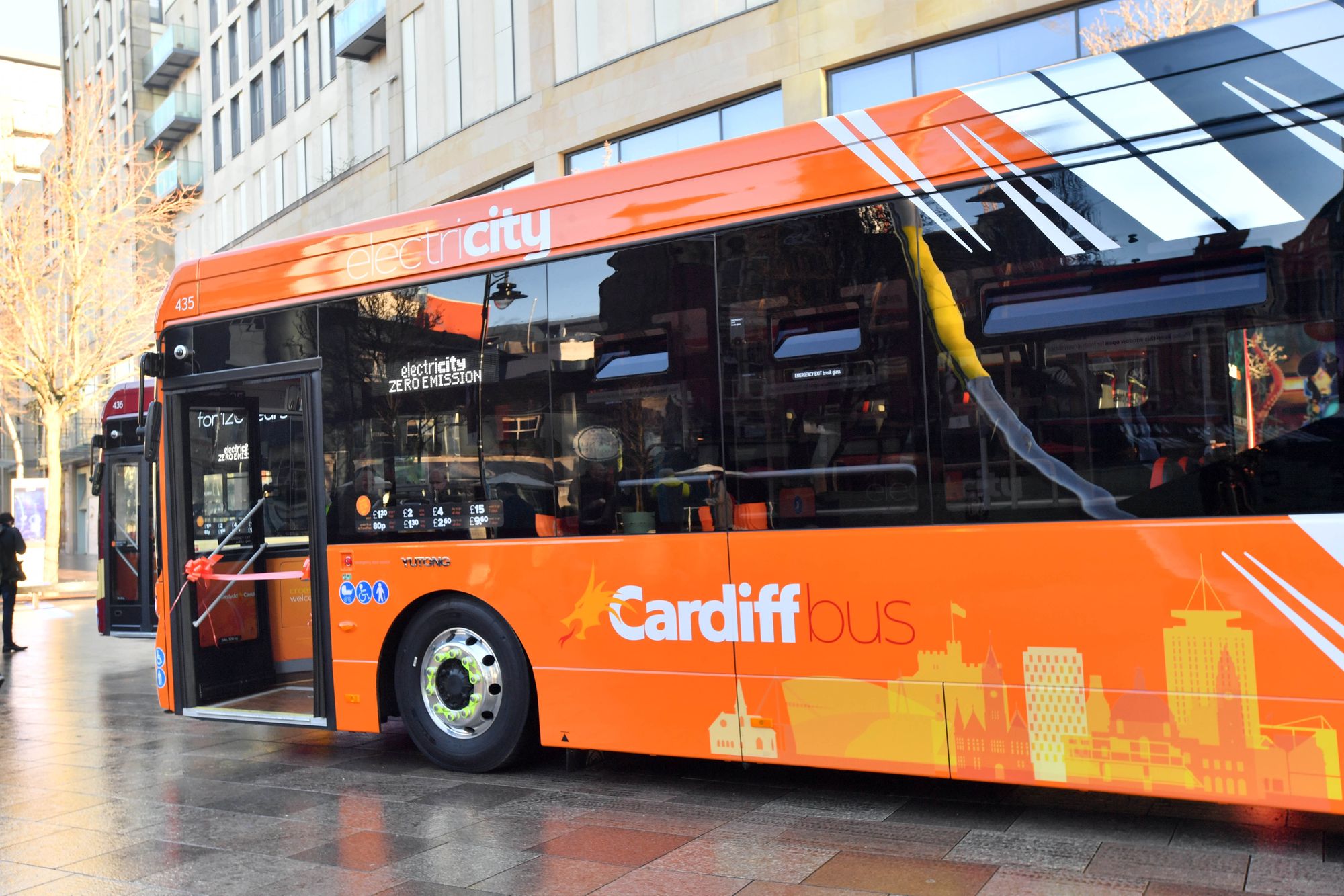 Cardiff Bus looking for new drivers
