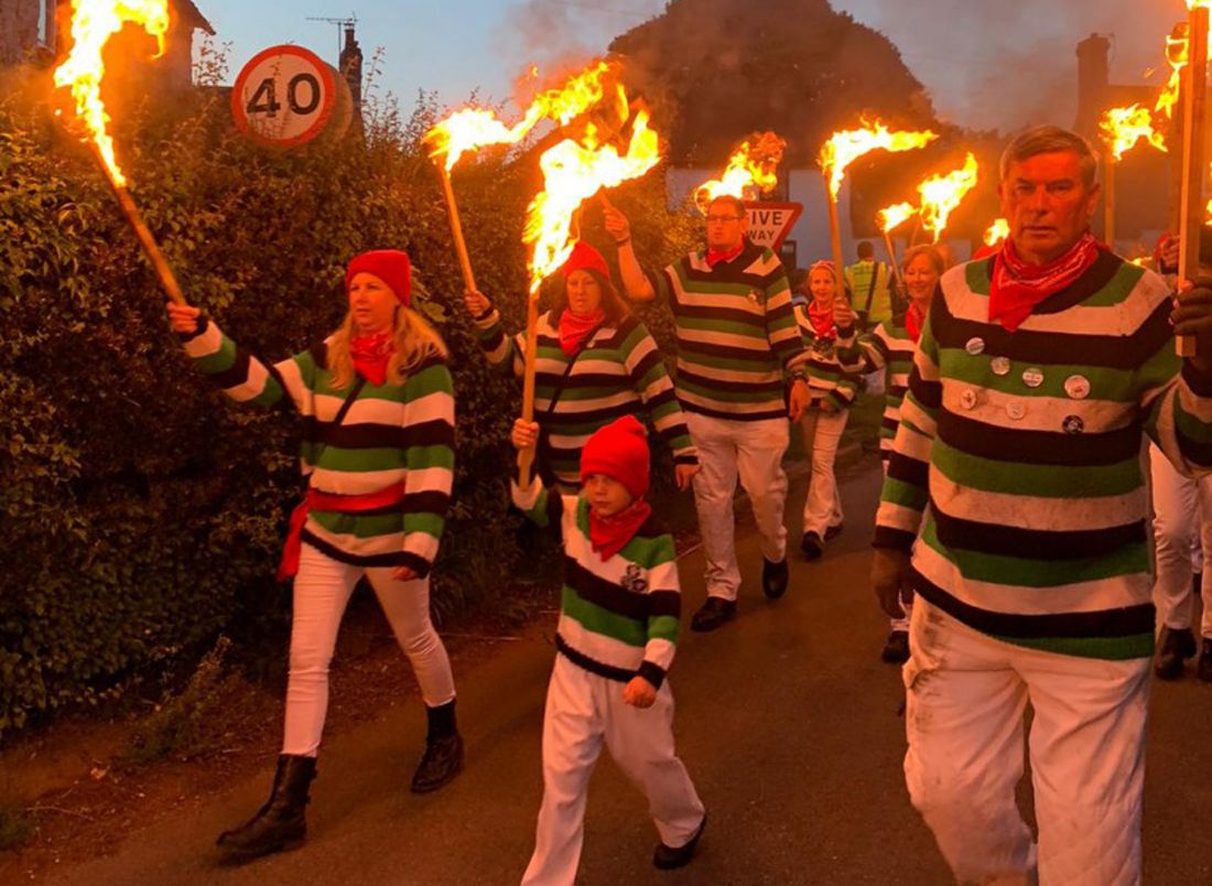 Heathfield celebrates Jubilee with dramatic fiery procession