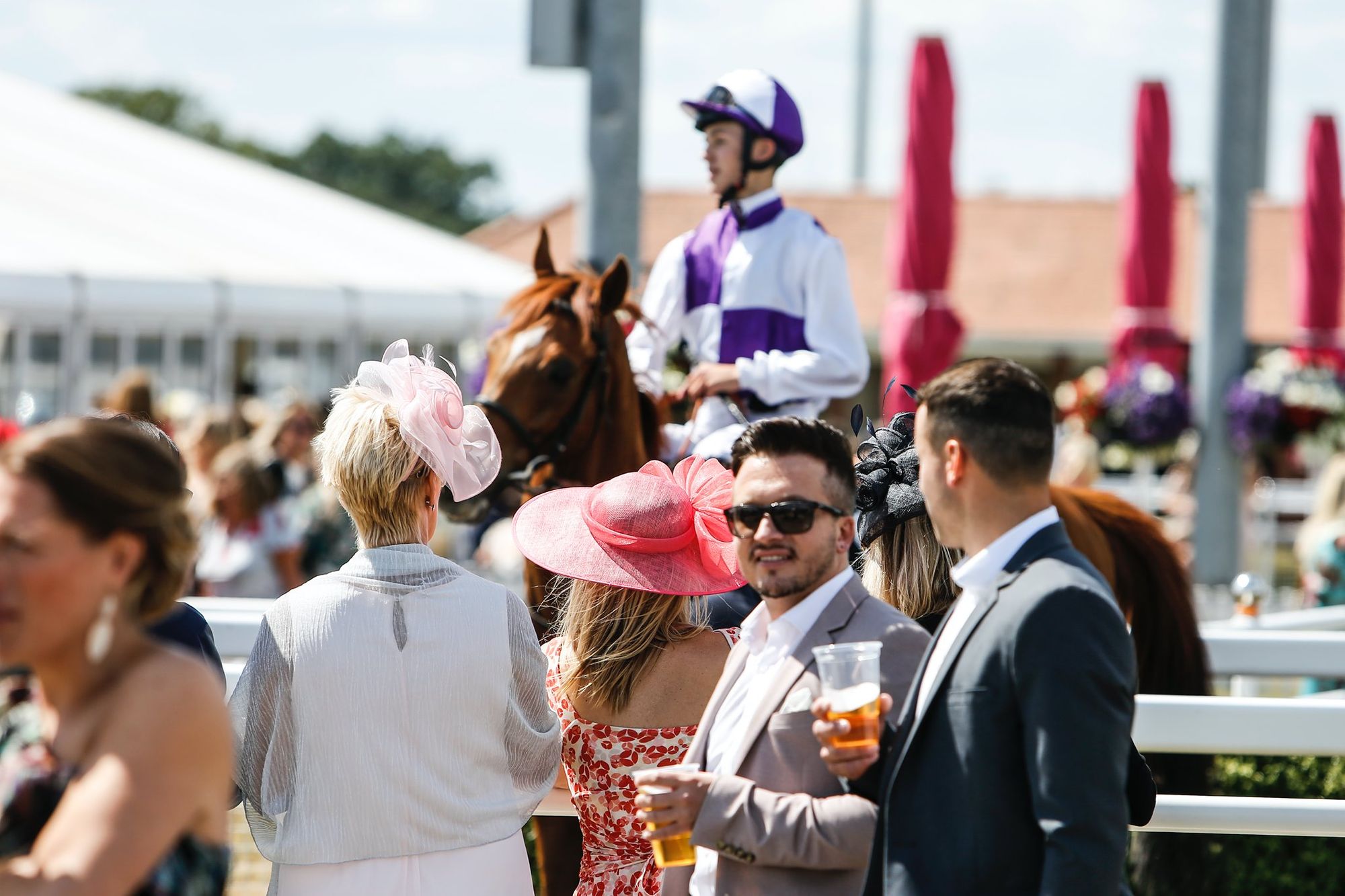Chelmsford City Racecourse holds world-first carbon-neutral race day