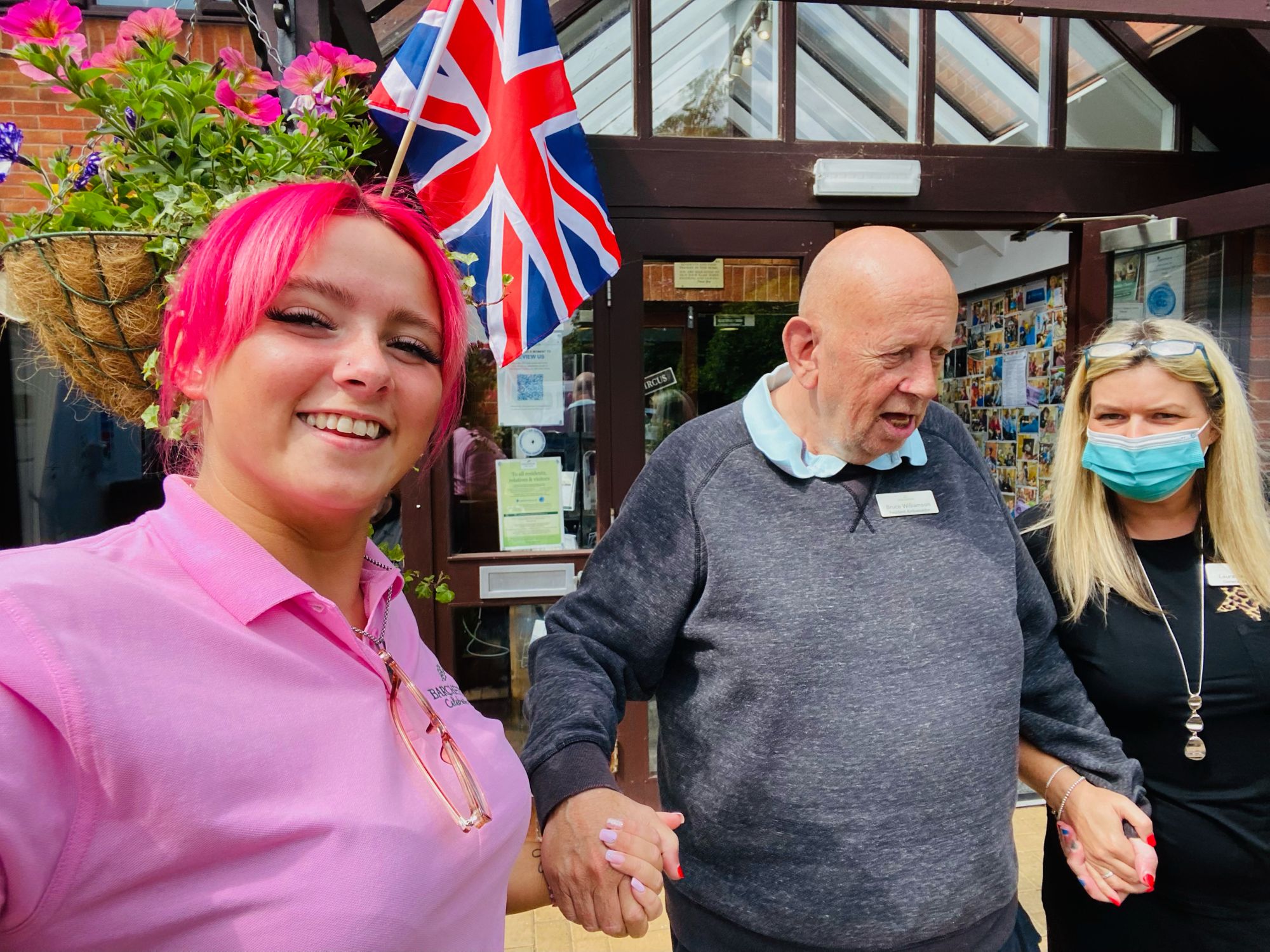 Cubbington residents enjoy Jubilee celebrations fit for a queen