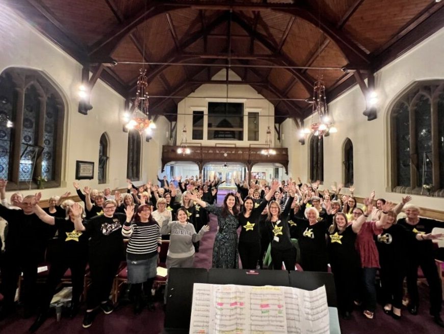St Neots and Huntingdon rock choir members to perform summer show at Kimbolton Castle
