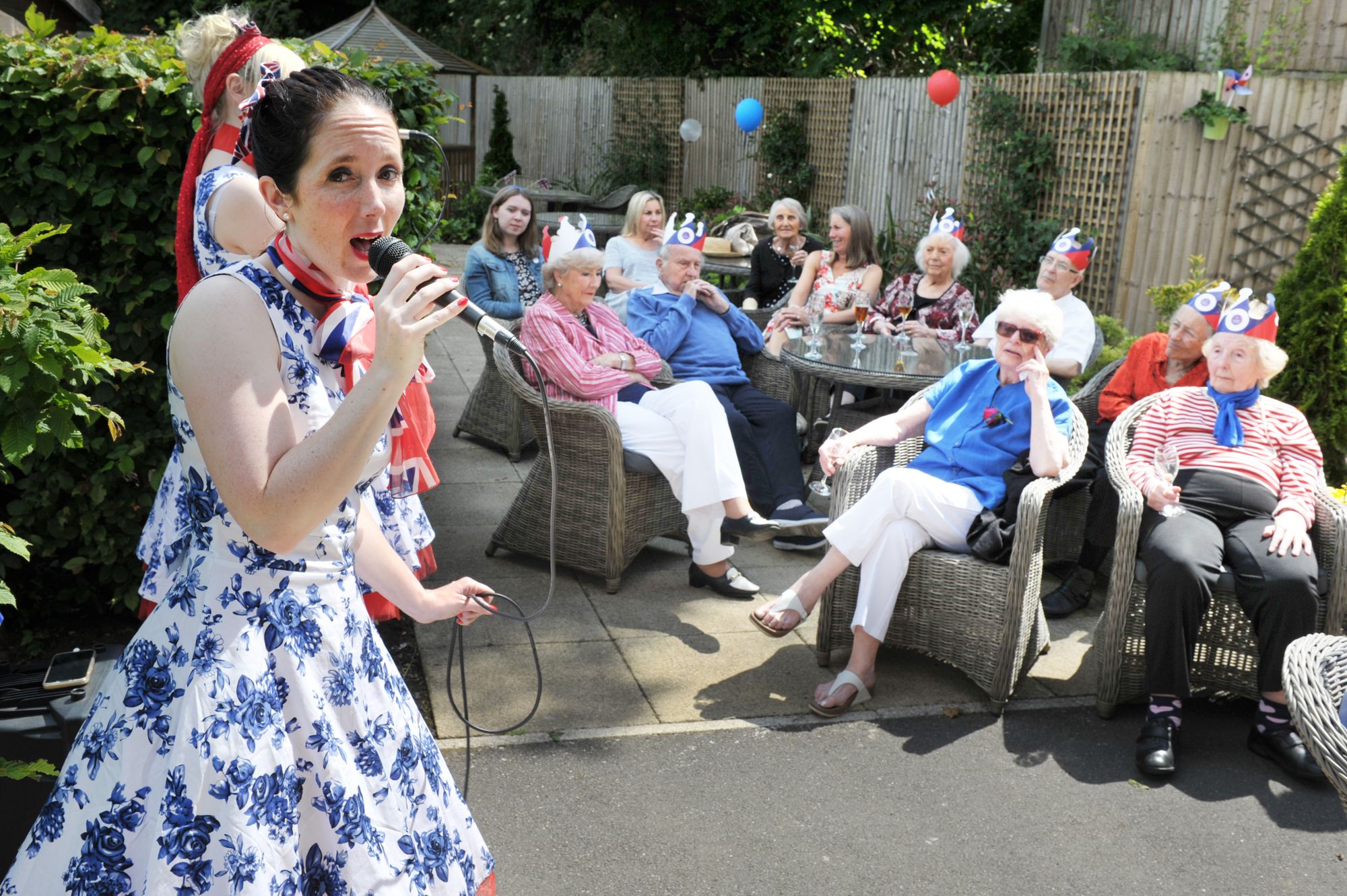 HenleyonThames locals ring in the Jubilee with a party InYourArea