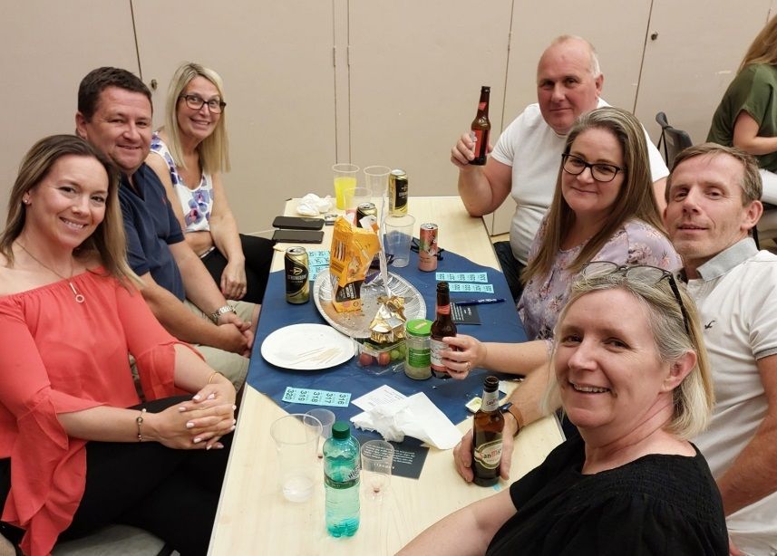 'Cracking charity quiz' in Tatsfield raises over £2k for charity