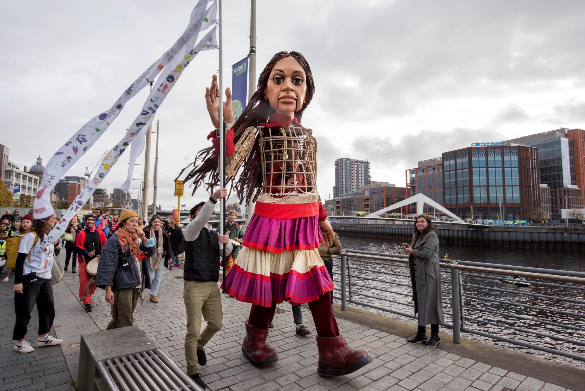 Liverpool choir welcomes giant puppet for Refugee Week