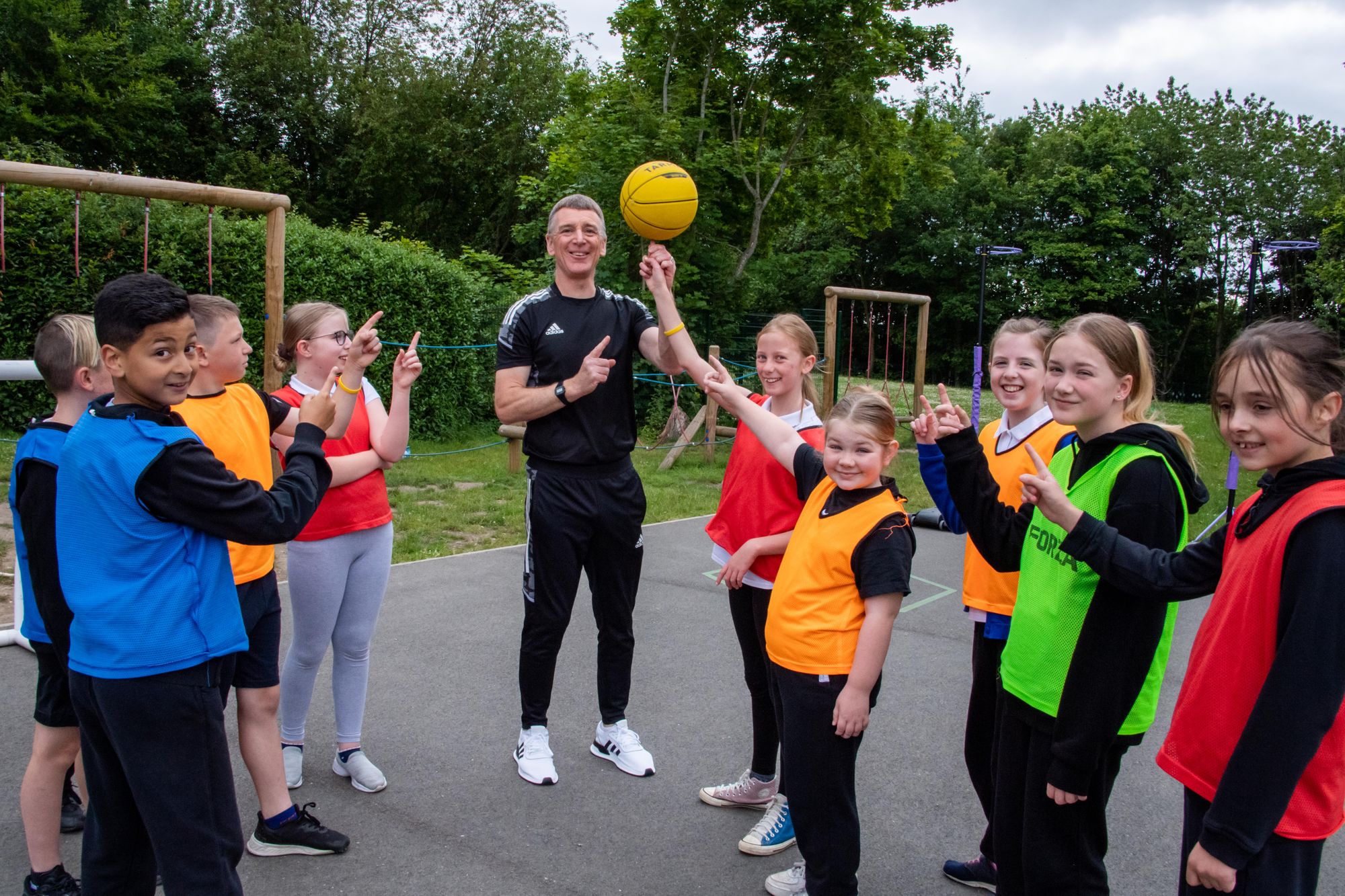 It’s a slam-dunk as Arnold school children work with basketball coach