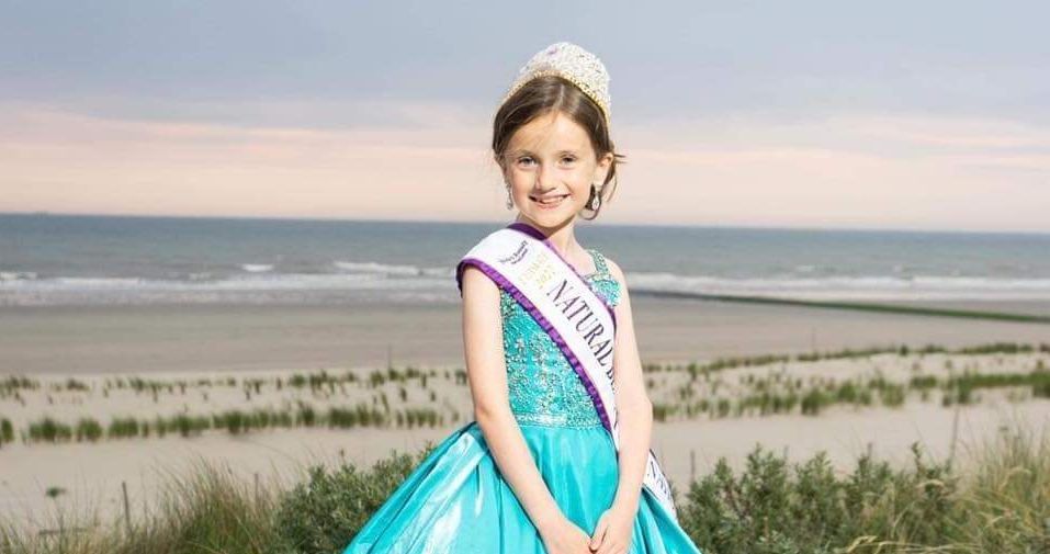 Holyhead beauty pageant winner, 8, spends year raising £20k for regional cancer charity