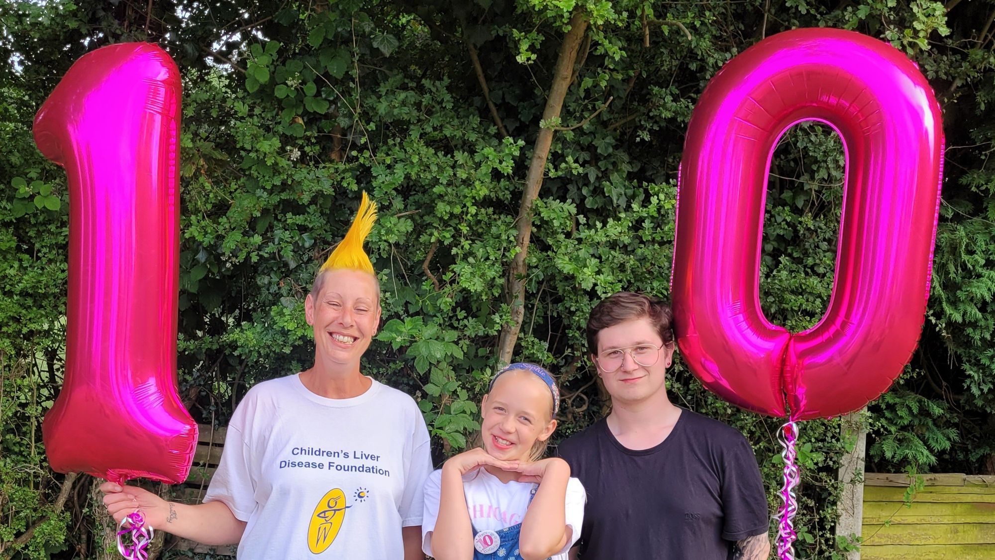 Doddinghurst hero rocks crazy hair for children's liver charity