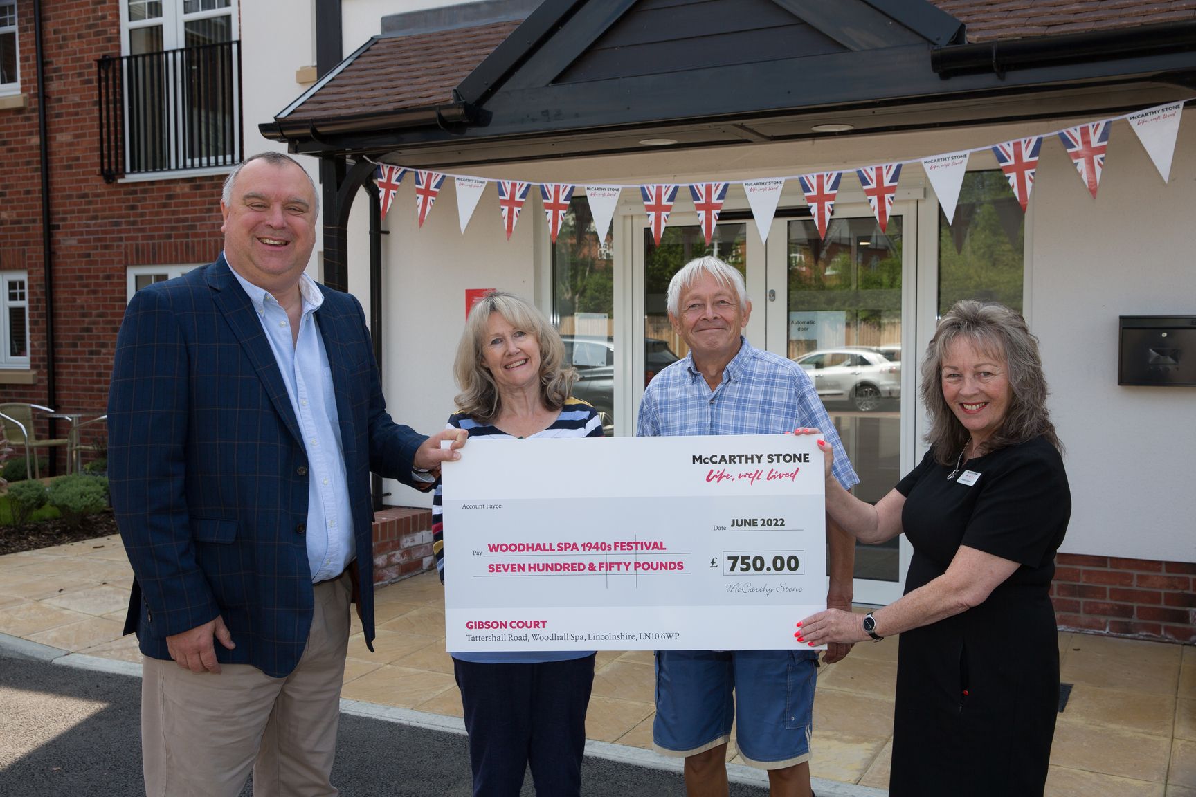 1940s Festival in Woodhall Spa receives £750 donation ahead of July event