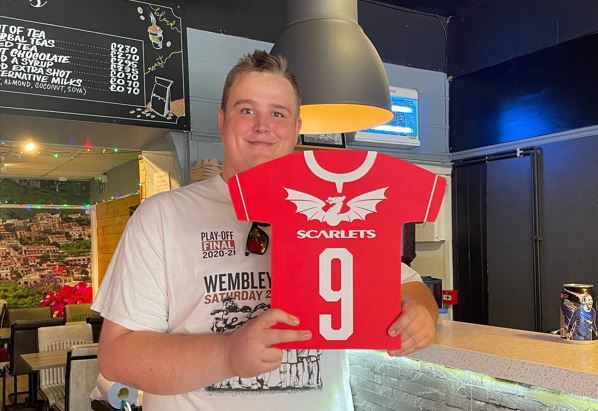 Llanelli Scarlets Summer Trail paints the town red