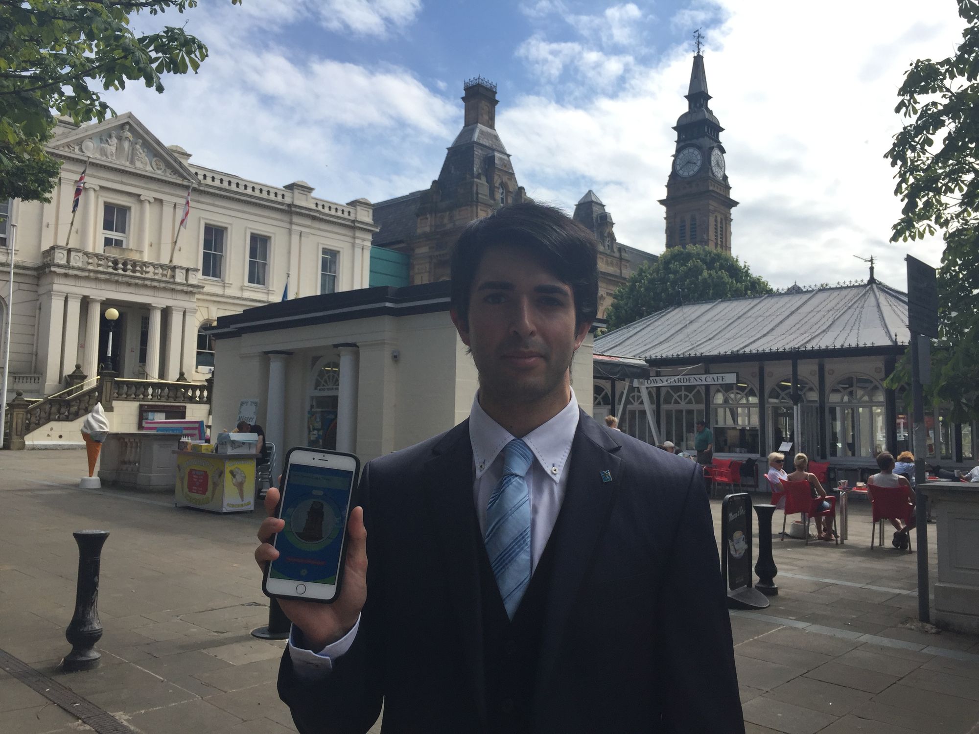 Sefton campaigner calls on app to boost local retailers