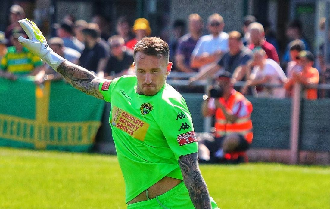 Runcorn Linnets pay the penalty in Mossley defeat