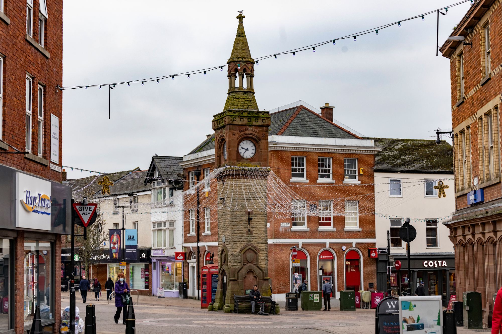 Markets, music and food at first Ormskirk Bank Holiday Festival