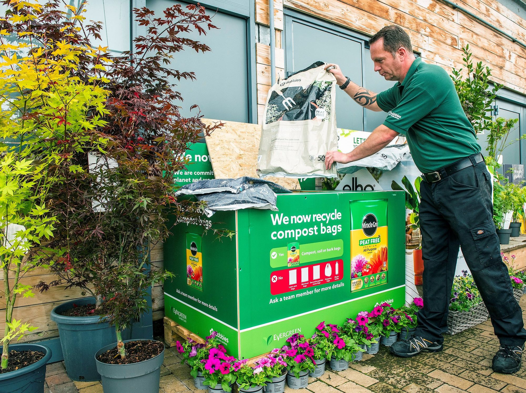 Gardeners can now be more sustainable thanks to new compost bag recycling scheme