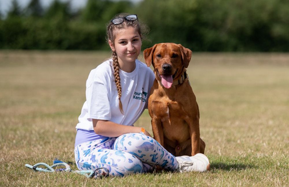 Young Milton Keynes dog owner enjoys 'pawsome' summer camp