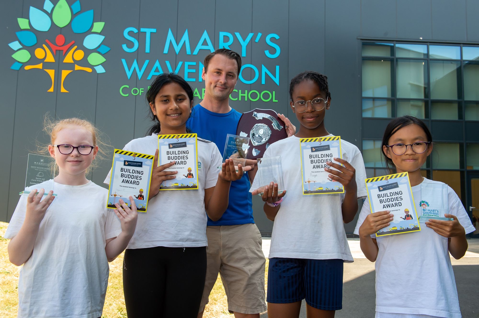 A Milton Keynes school celebrates Building Buddies Award