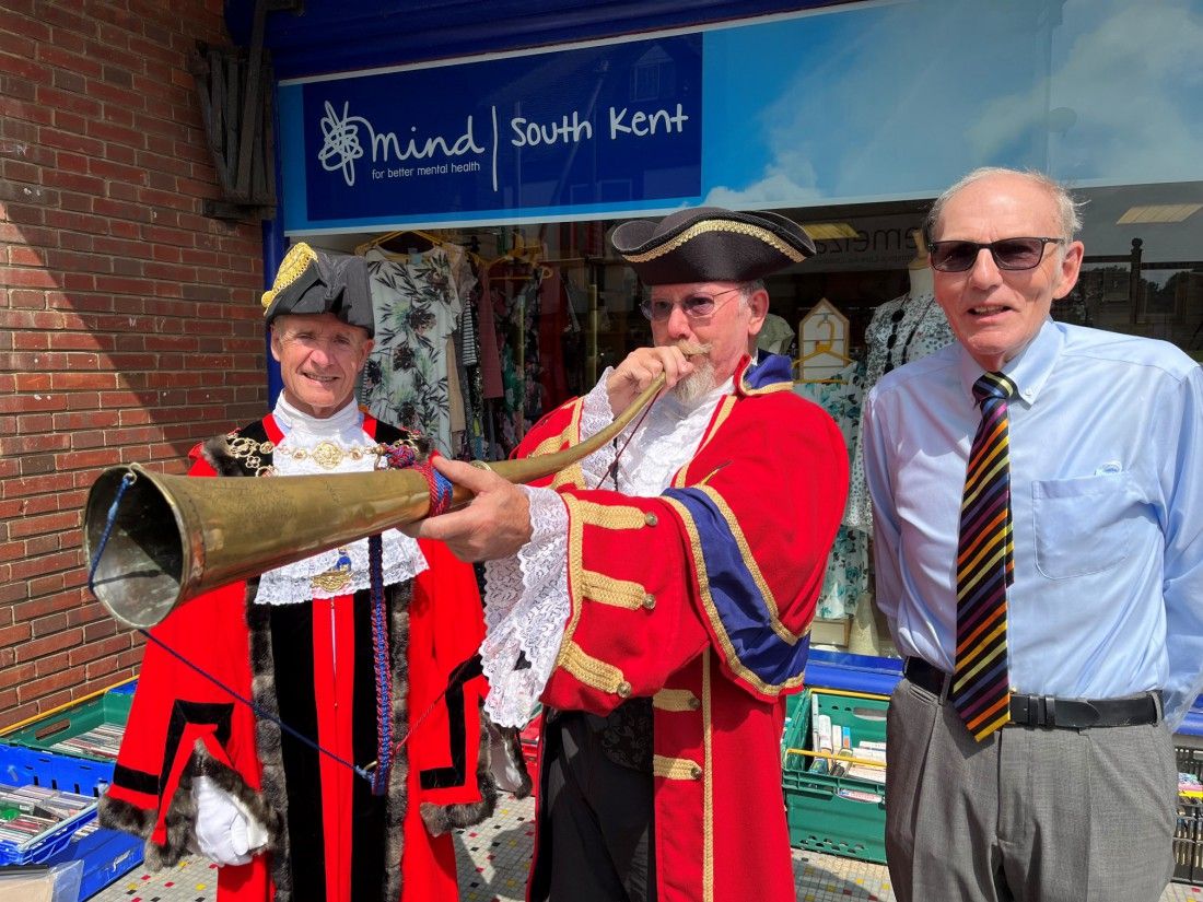 Moot horn announces upcoming  sponsored walk in Hythe