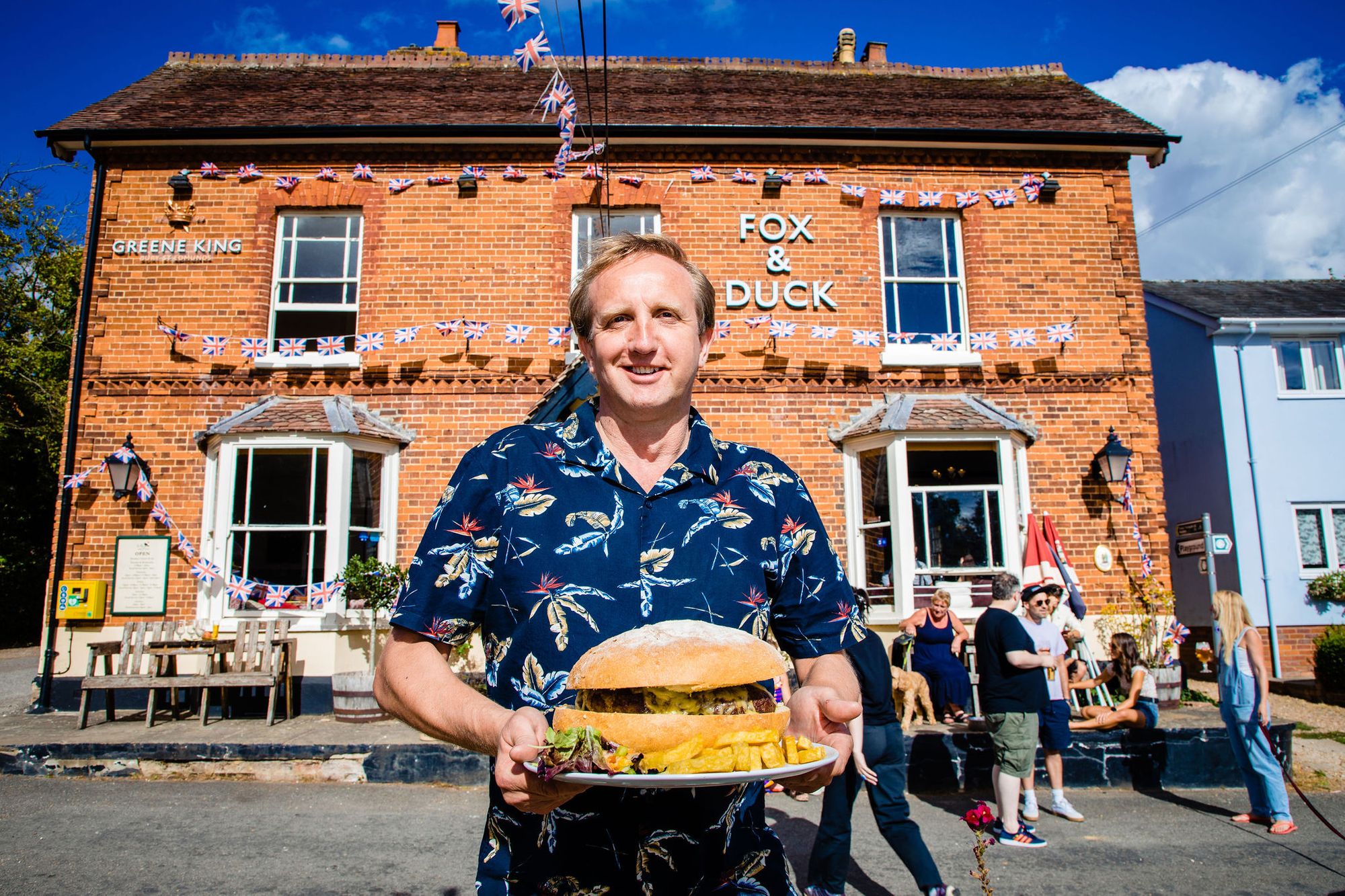 YouTuber downs 4lb burger with sides to win county contest at Therfield pub