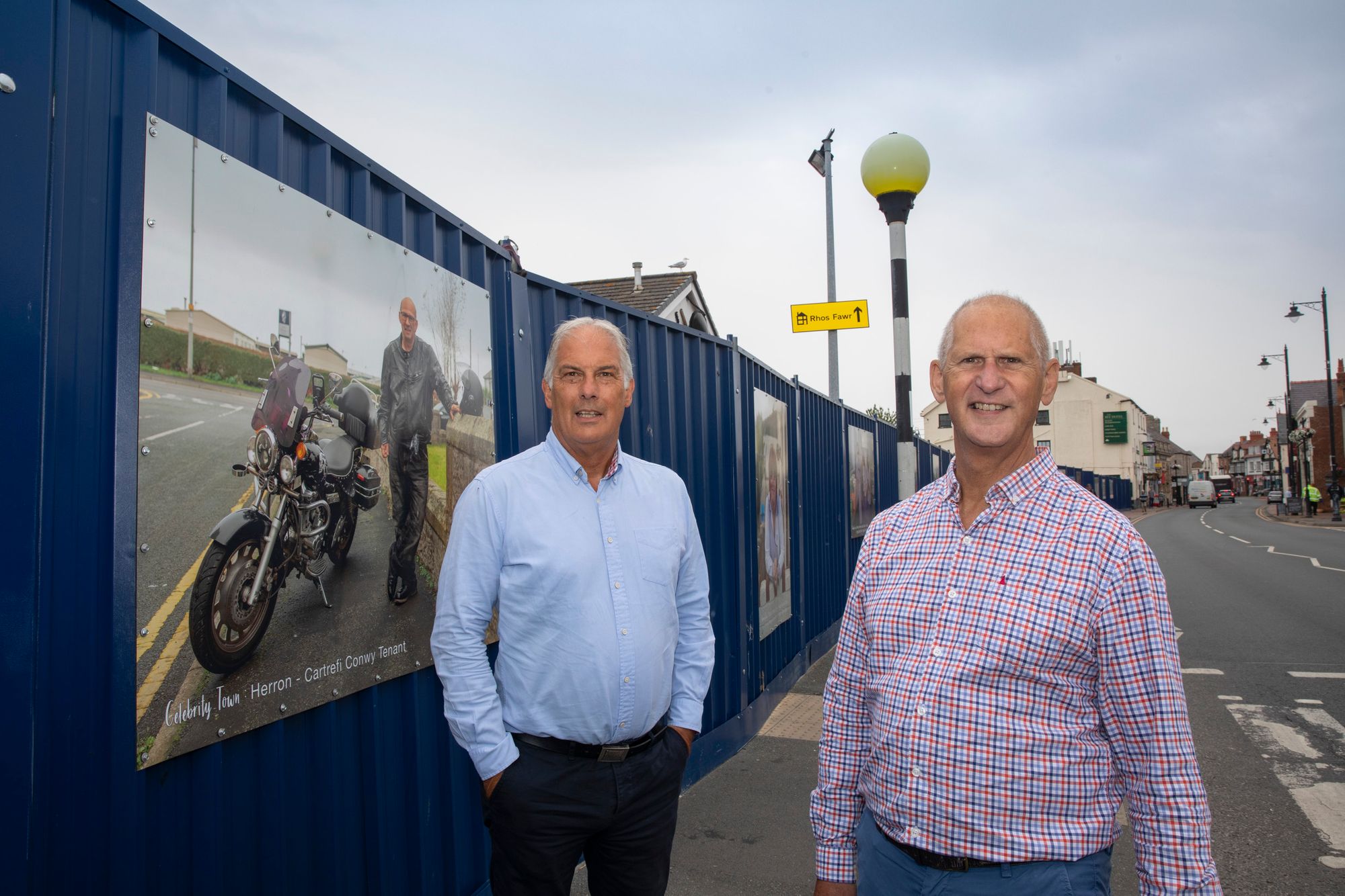 Cartrefi Conwy'n dylunio cynlluniau i adnewyddu canol tref Abergele