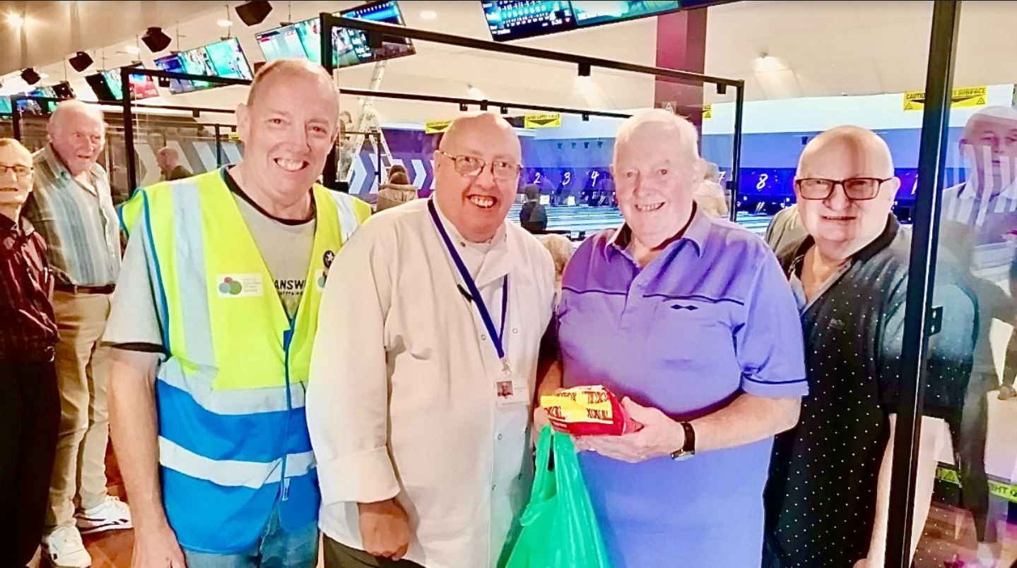 Rochdale dinner drivers service celebrates delivering 3,000th meal
