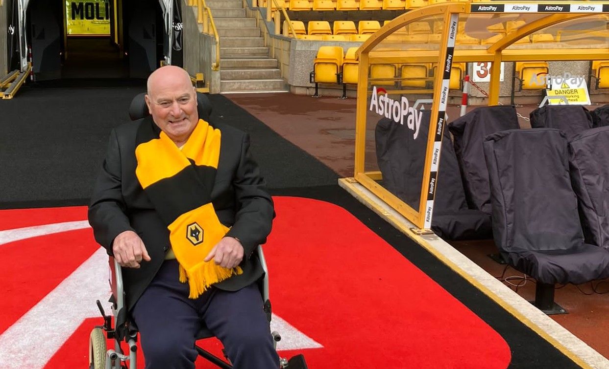A Wolverhampton care home arranges trip down memory lane for lifelong Wolves fan