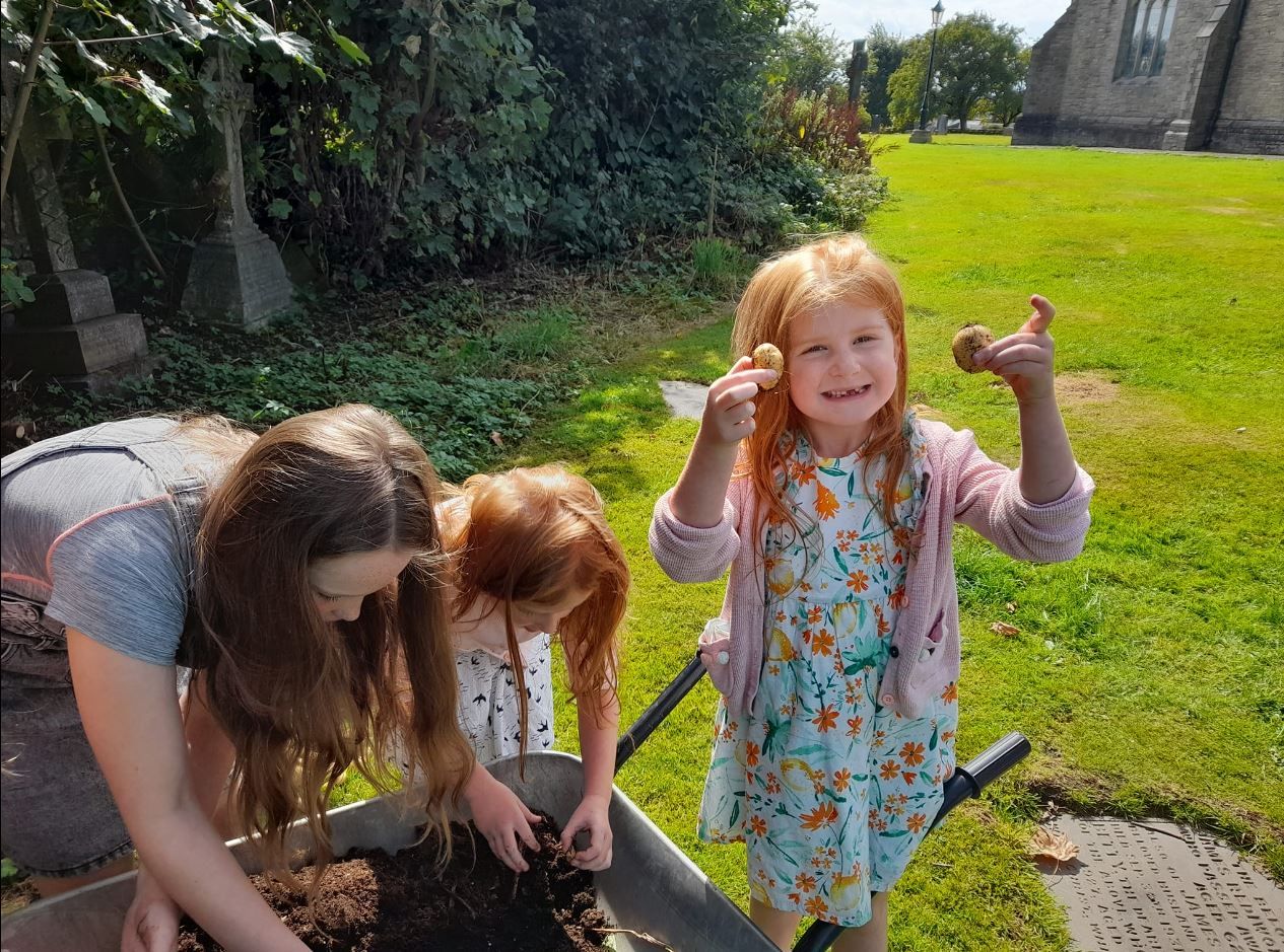 Rochdale Sunday school donate potatoes grown in Church garden to foodbank