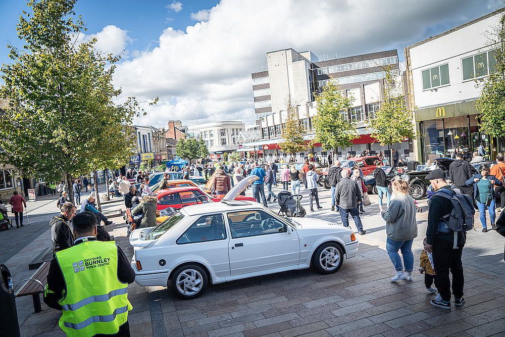 Motor enthusiasts flock to Burnley Vintage Car Show InYourArea Community