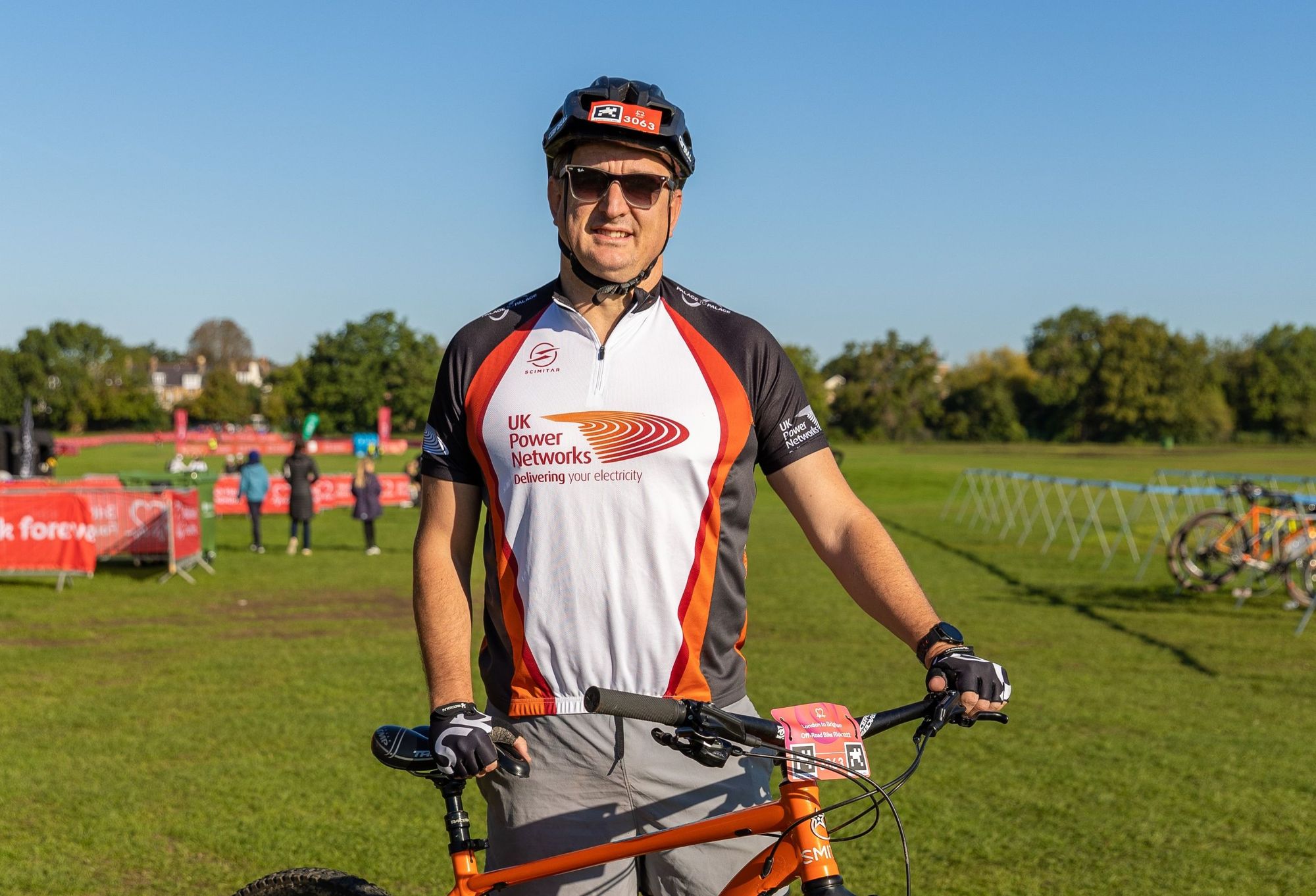 Basildon man's off-road cycle for heart charity after losing dad