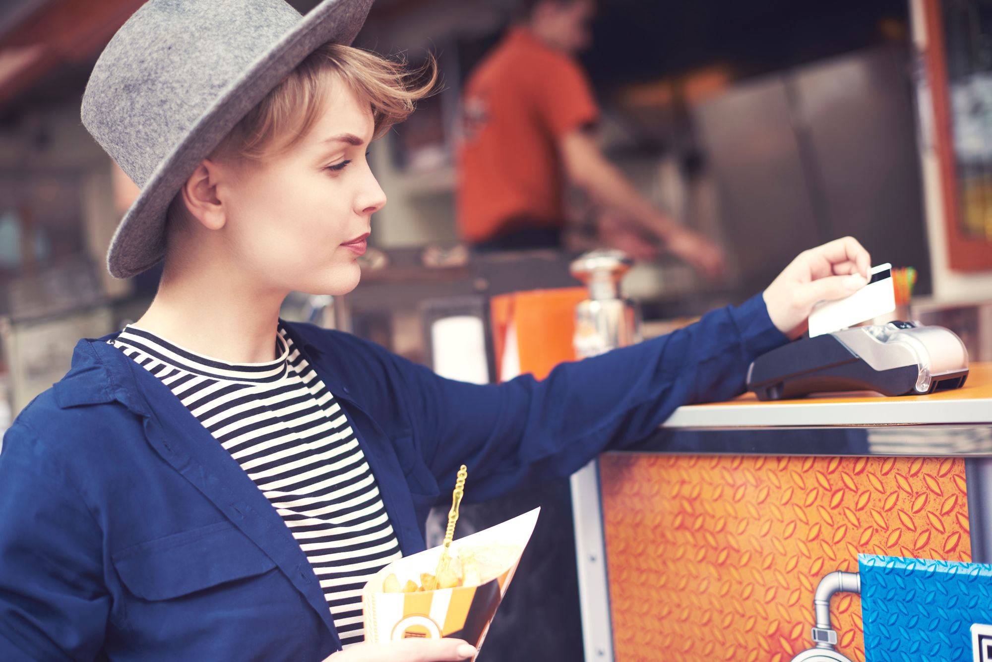 Small businesses see huge sales plunge as customers tighten spend