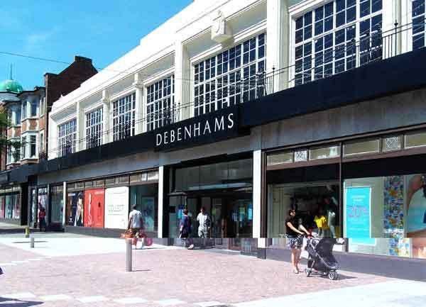 Hundreds say NO to demolition of landmark Folkestone shop