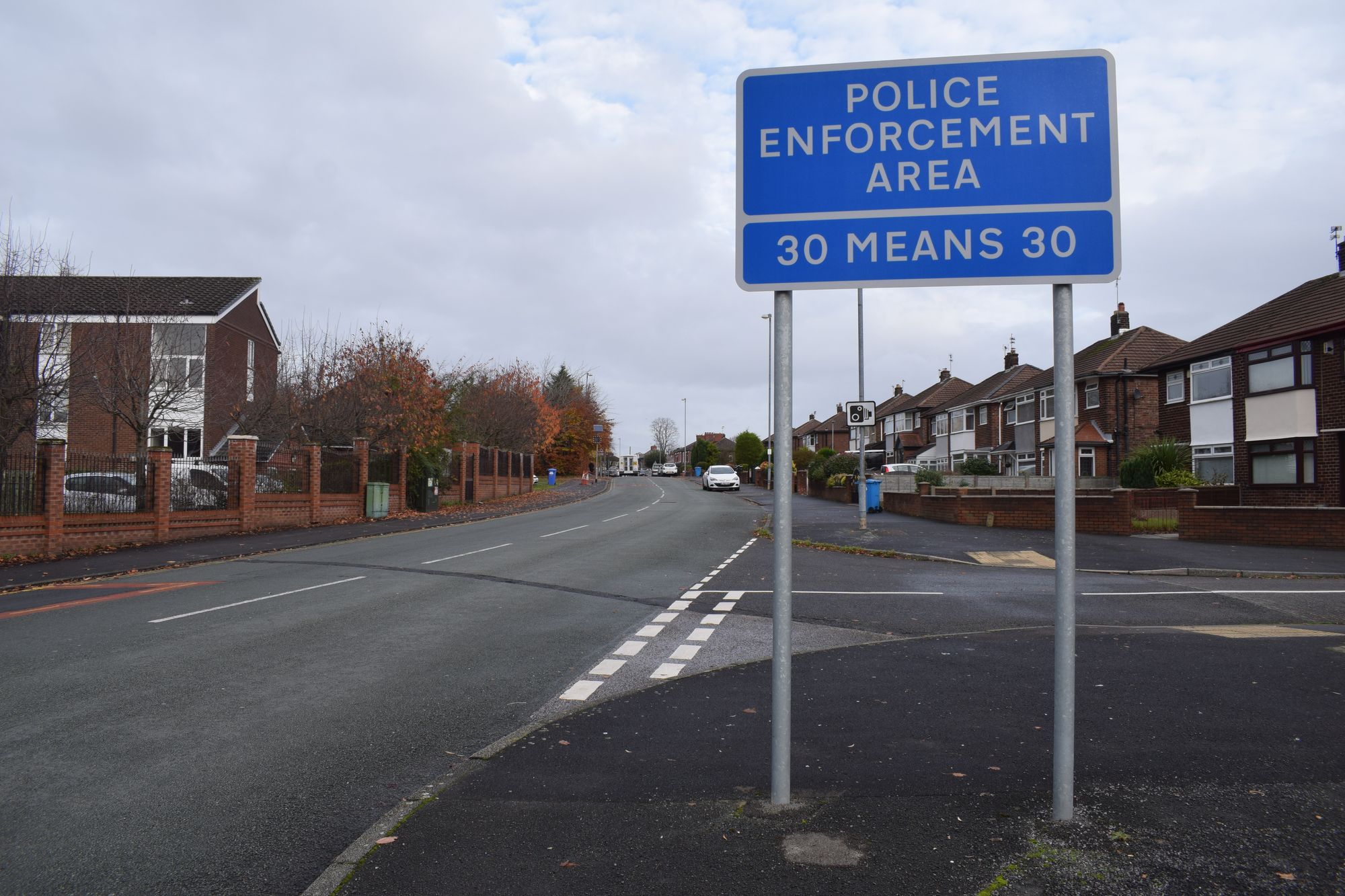 Casualty hospitalised due to smoke after Widnes kitchen blaze