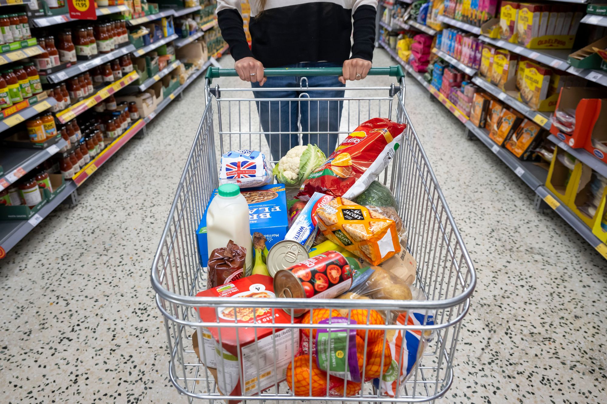 Iceland giving pensioners £30 voucher as supermarket inflation set to add over £500 to bills