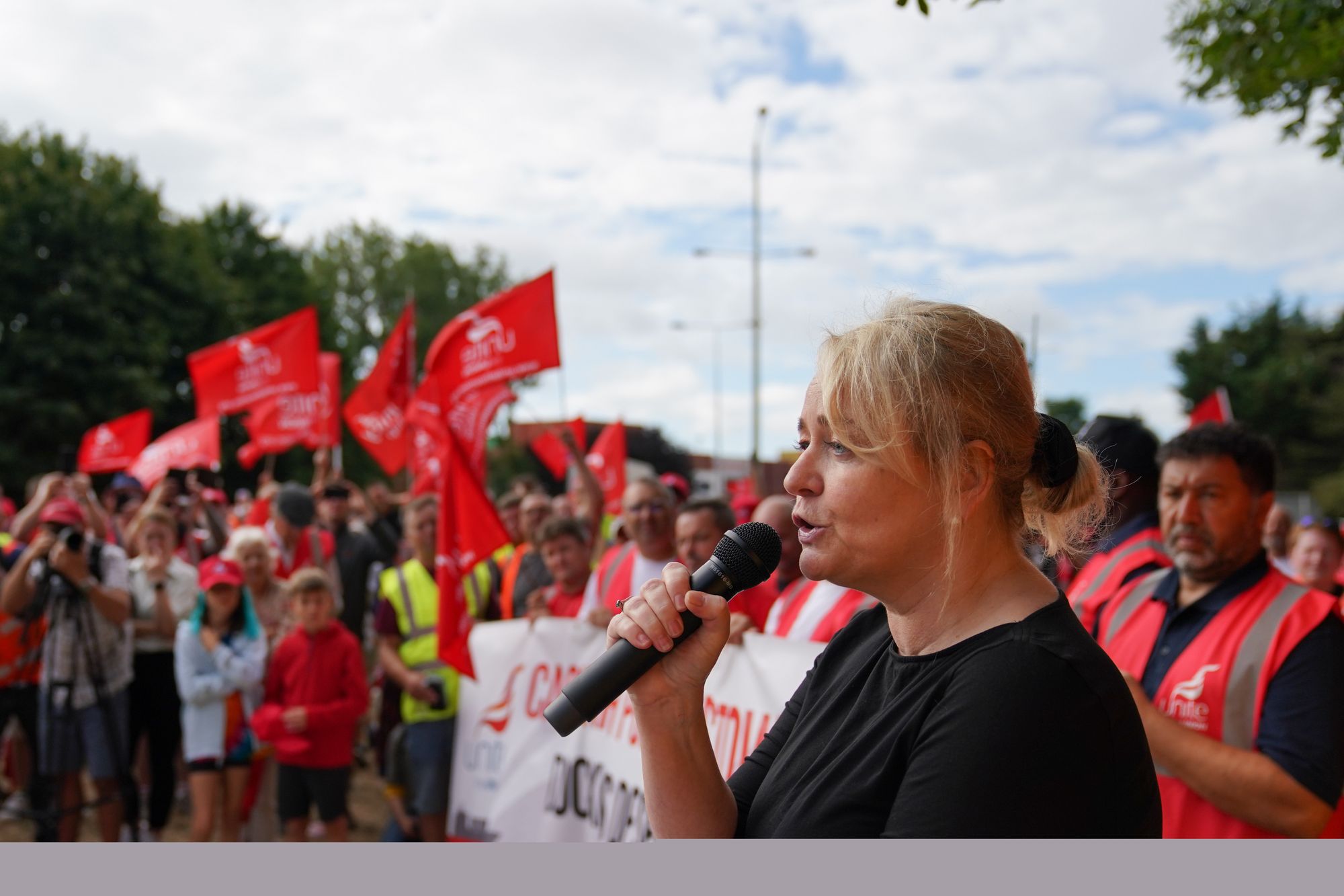 Thousands of workers could strike in coming months, union leader warns