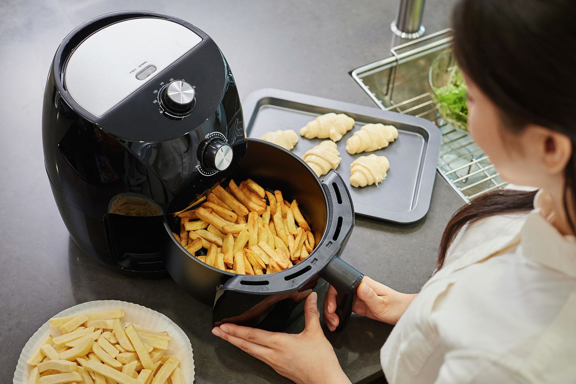 What to avoid when cooking with an air fryer