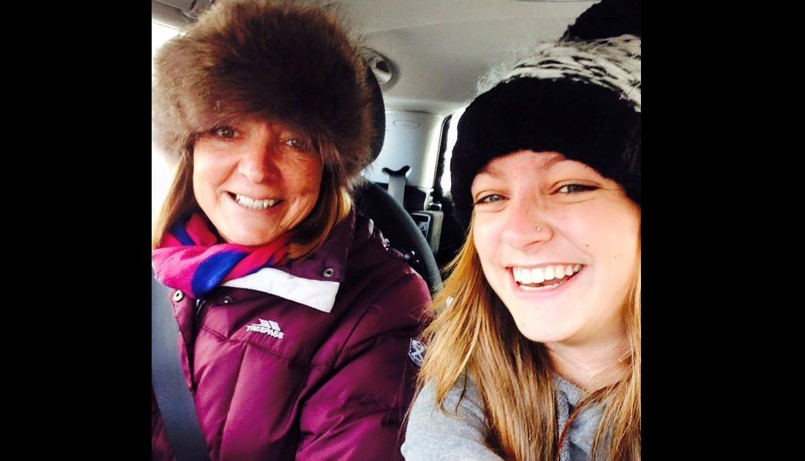 Woodcote woman set to take on 50km walk to raise money for hospice that cared for her mum