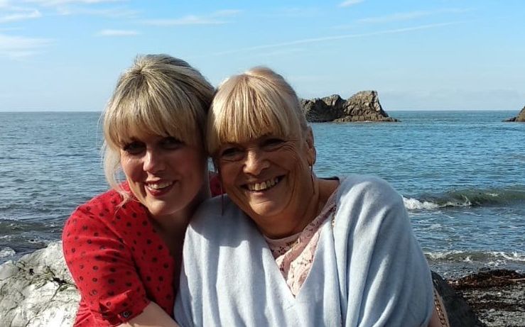 Polly walks 110 miles for East Cheshire Hospice