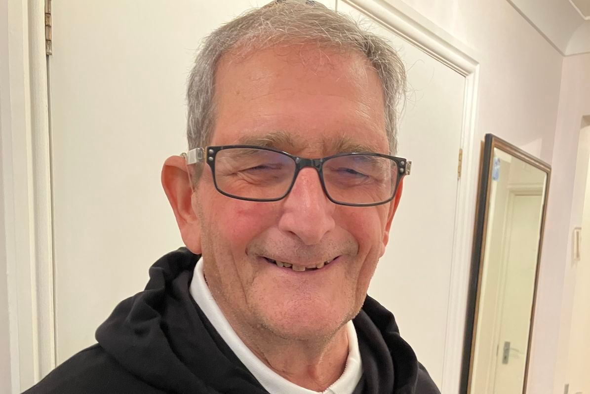 Leeds Octagenarian encourages others to volunteer for charity