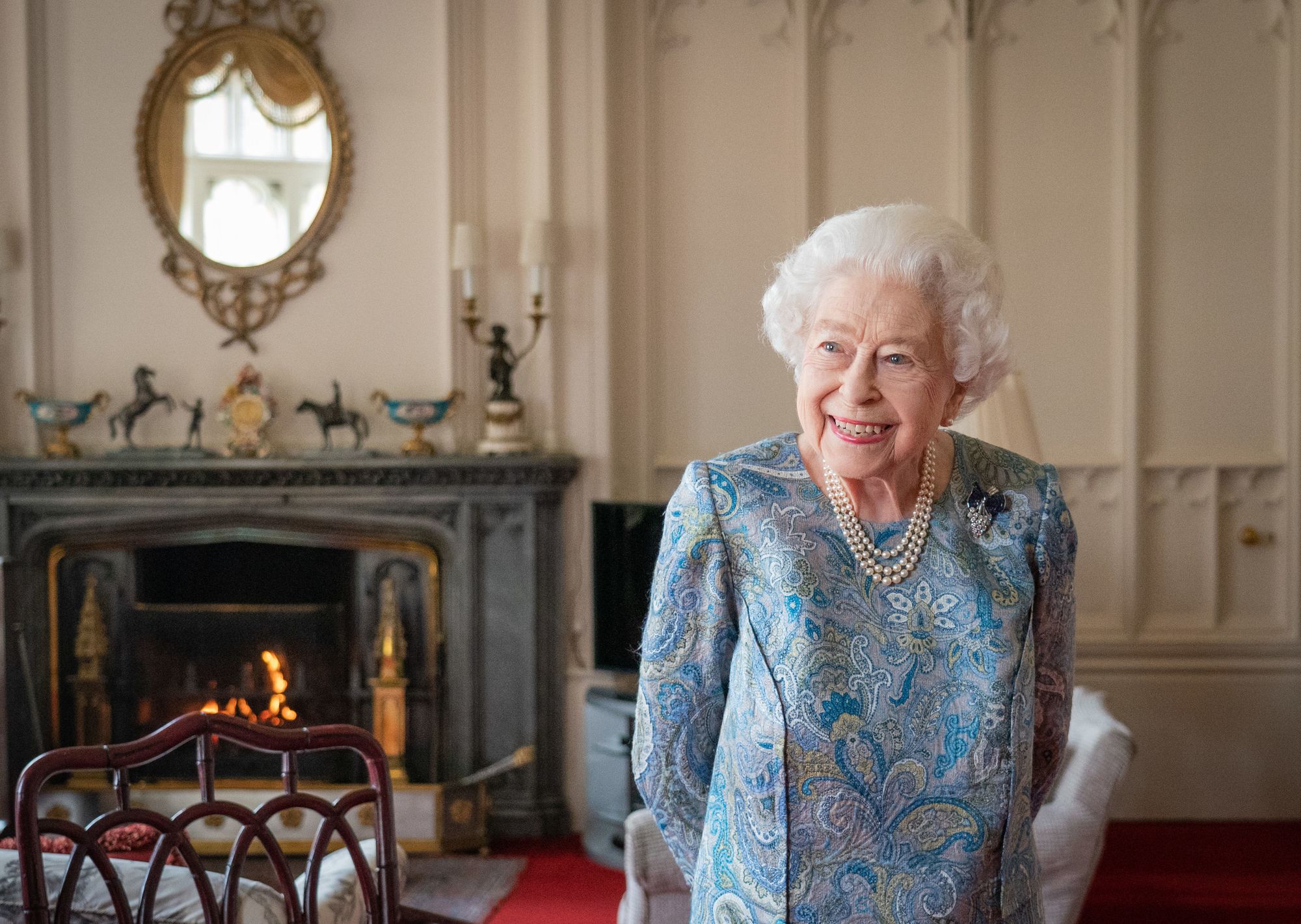 One minute silence to be held to mourn the death of the Queen