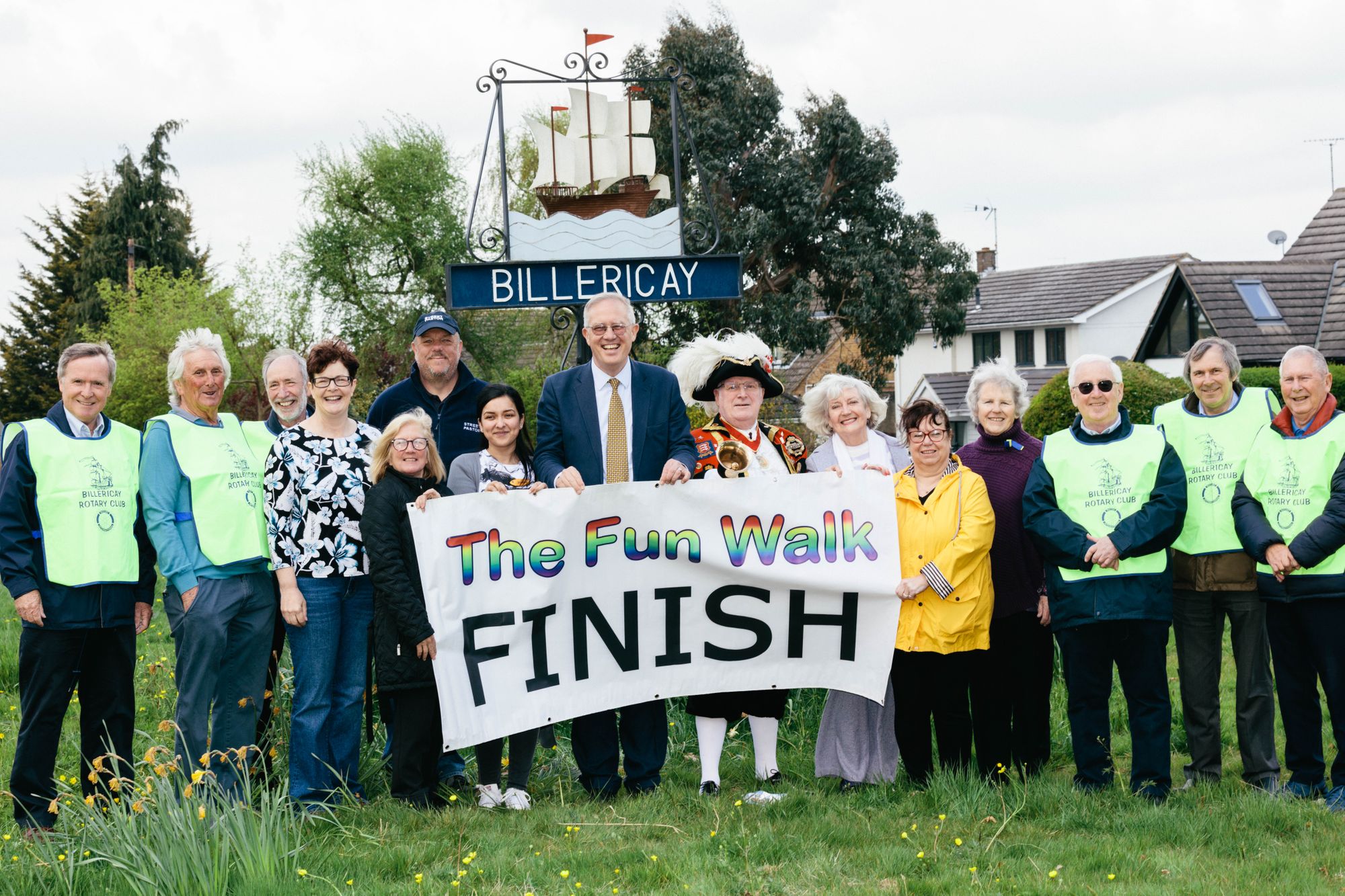 Billericay Platinum Jubilee fun walk raises nearly £95k for charity