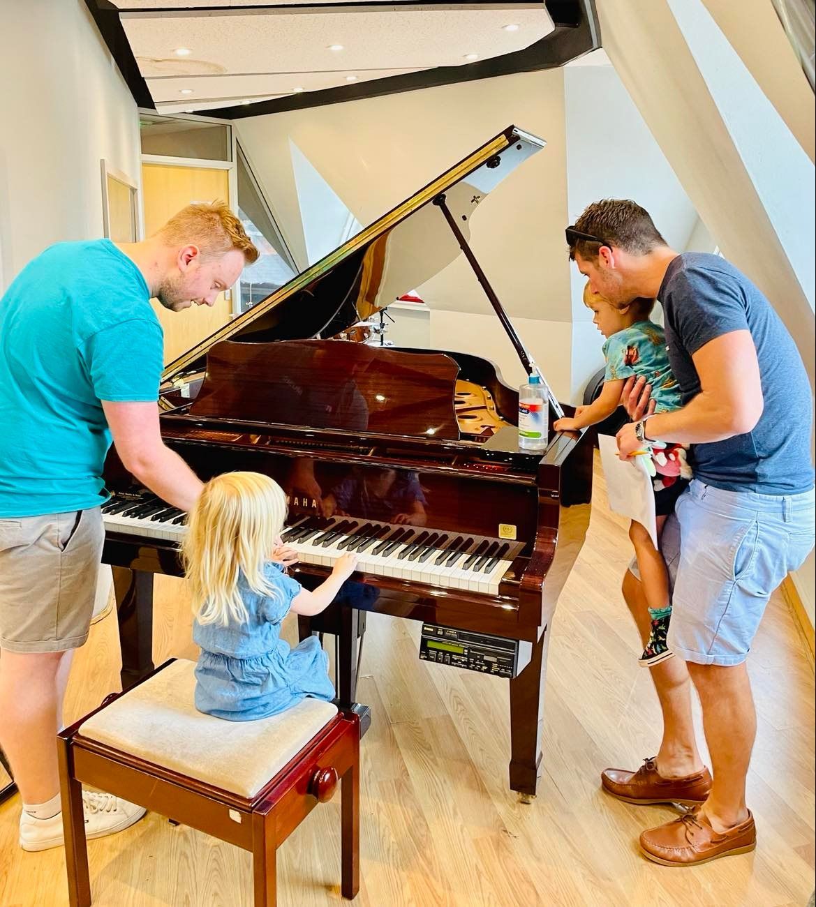 Musical open afternoon sees over 100 guests visit Newbury store