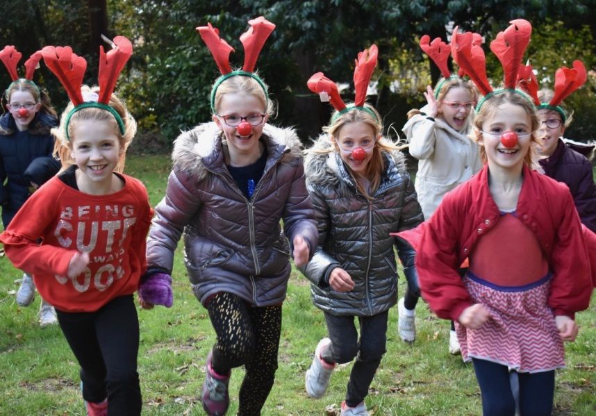 Schools in Farnham invited to sign up for reindeer and elf runs this Christmas