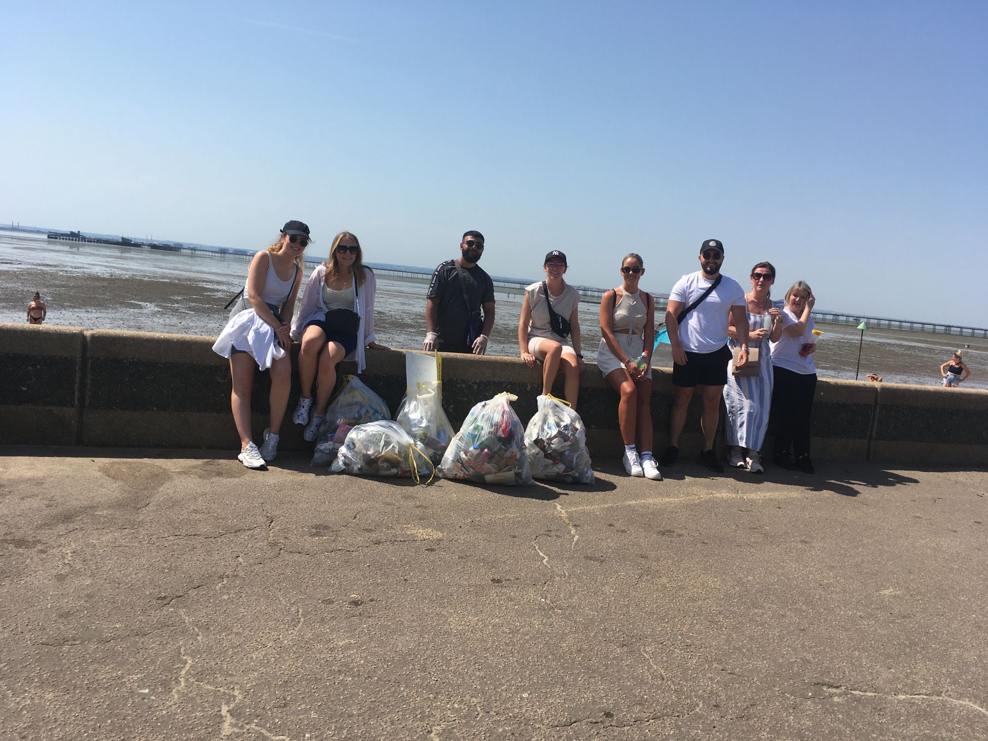 Southend beach clean-up surprises power workers