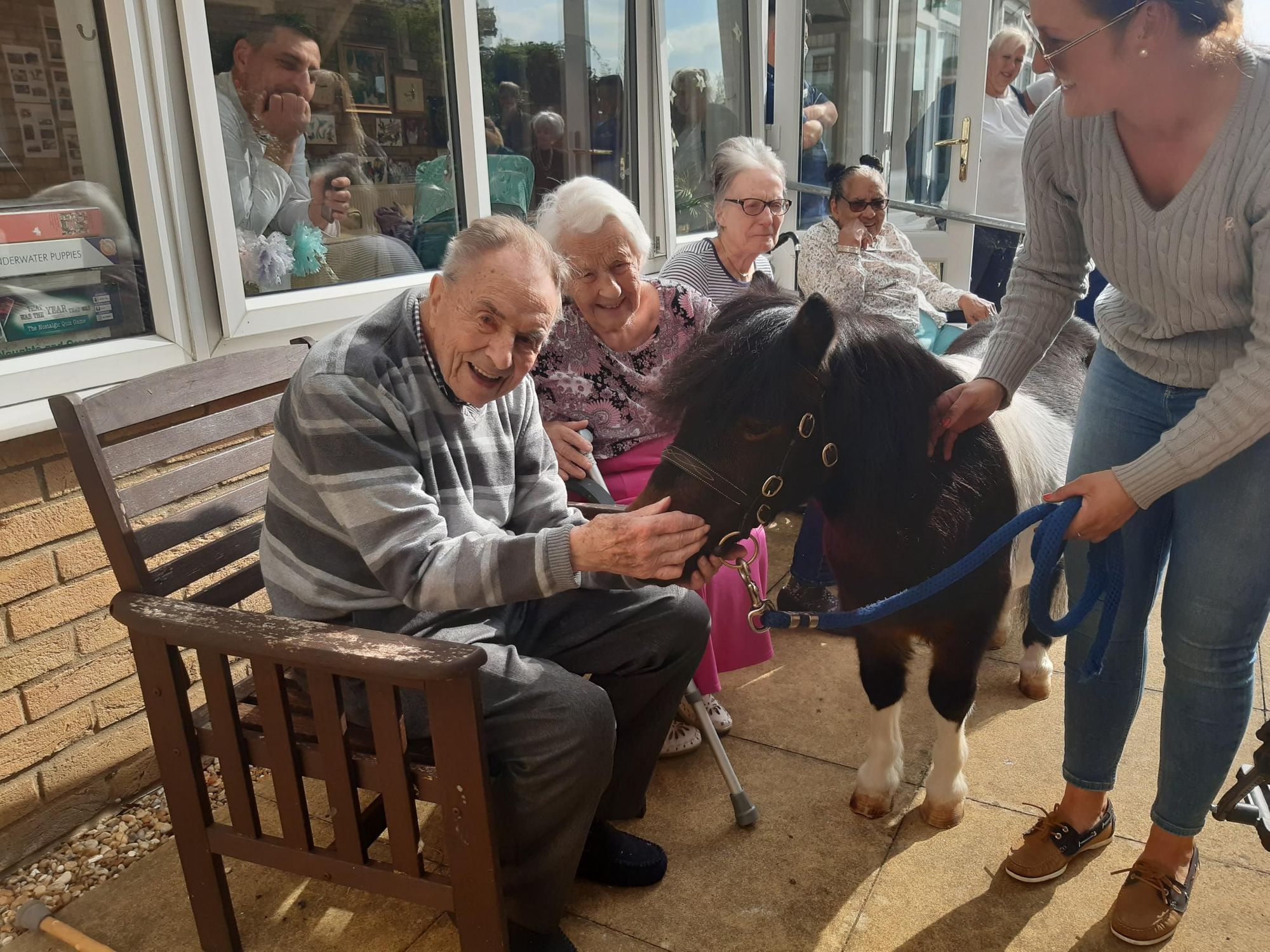 Ware care home residents enjoy special visit from mini pony Pistachio