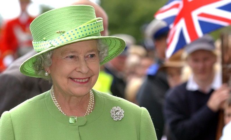 "The greatest lady to have graced Earth": Coventry pays tribute to the Queen