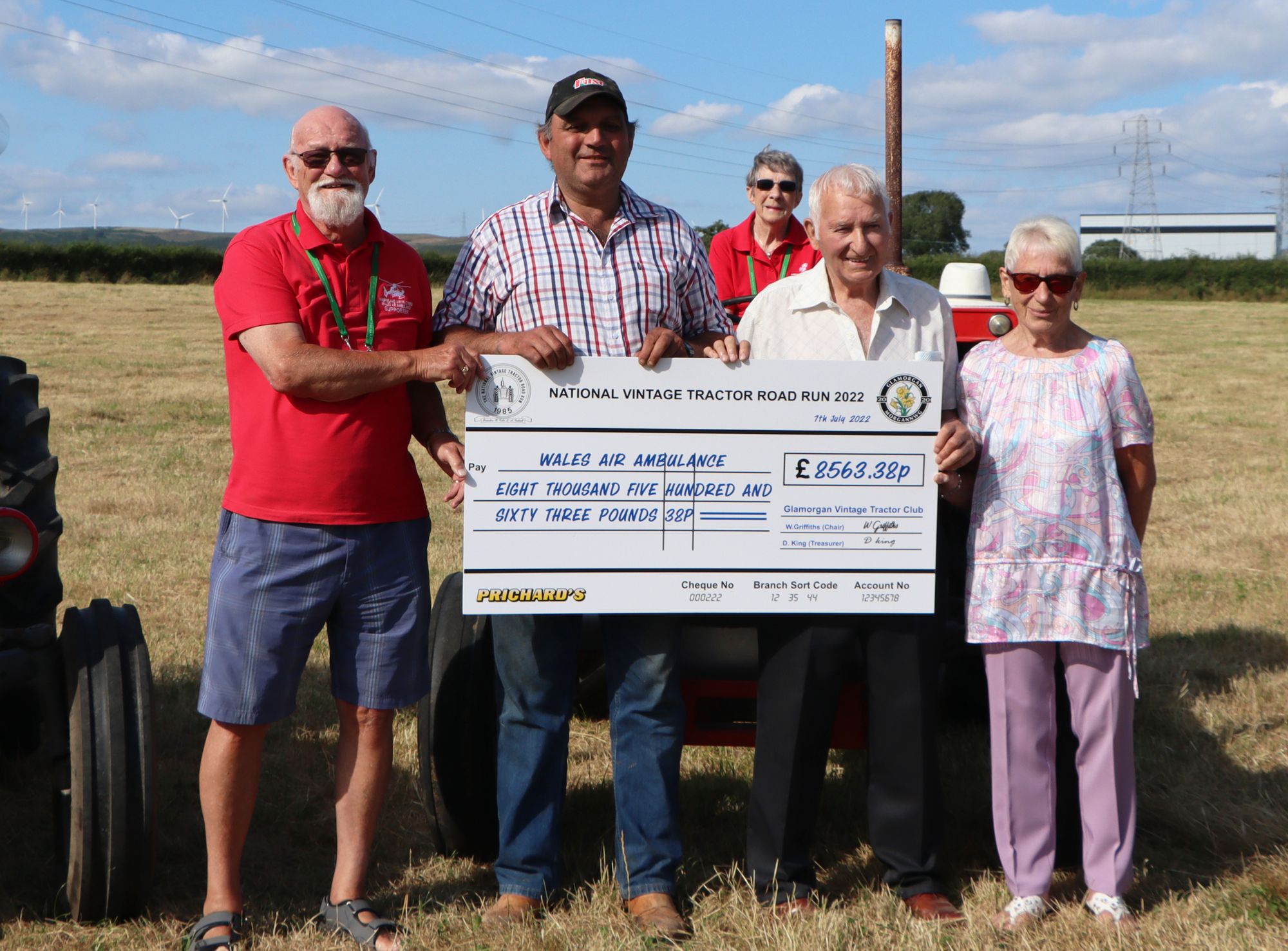Tractor event raises an incredible £17,000 for charity