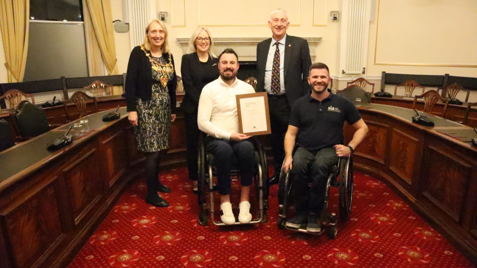 Manchester bomb survivor gets Prime Minister's award for Kilimanjaro climb
