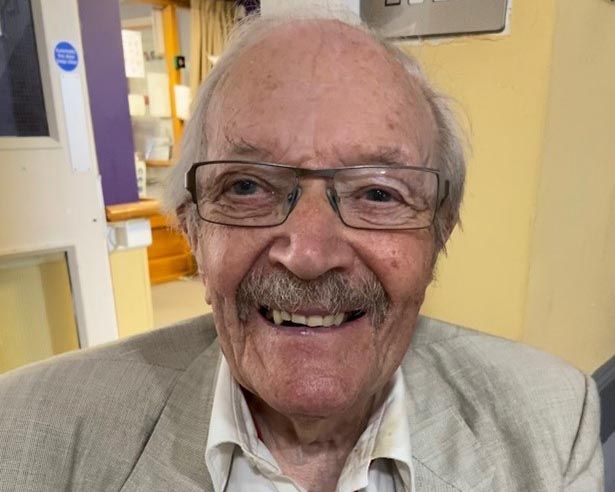 Send Ernie from Birmingham a happy 101st birthday card