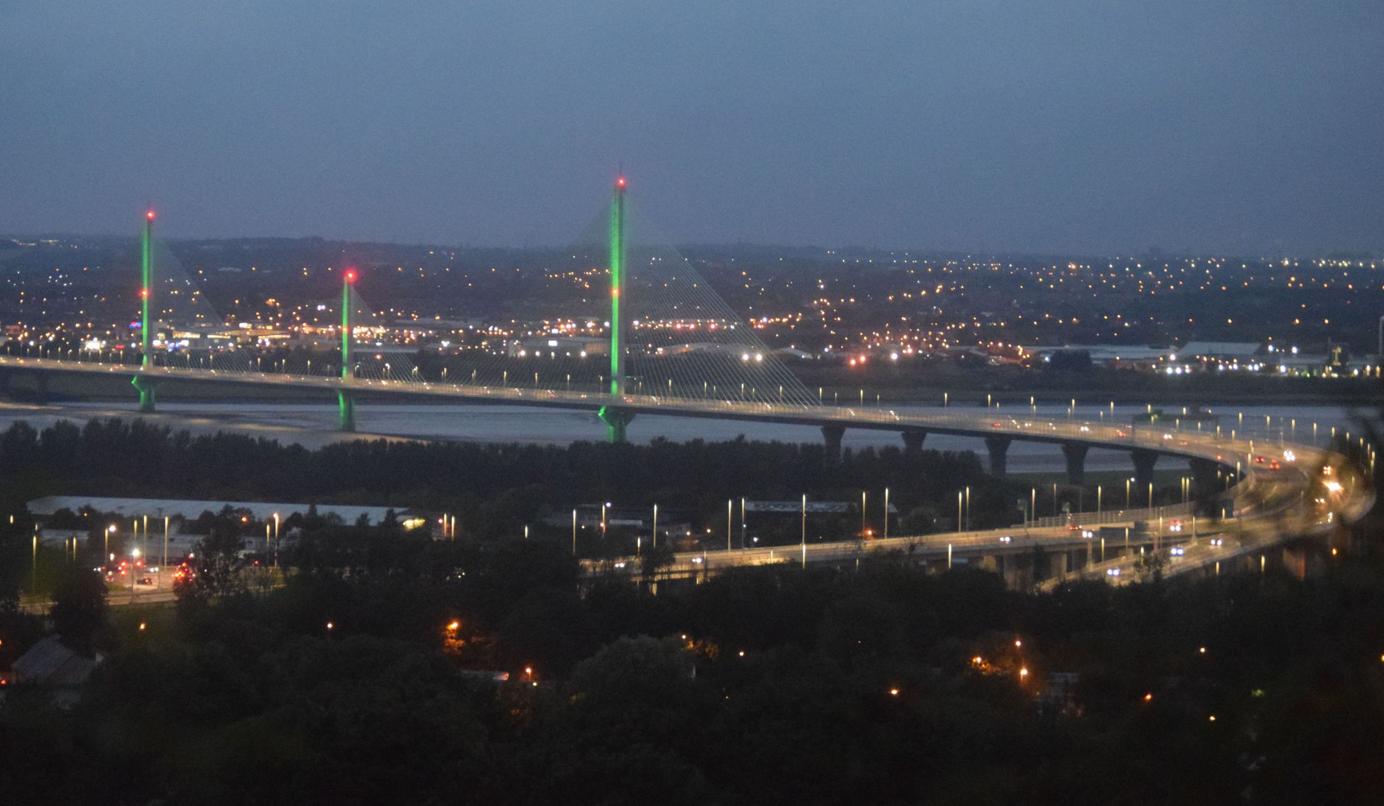 Bridge to light up green as thanks to occupational therapists