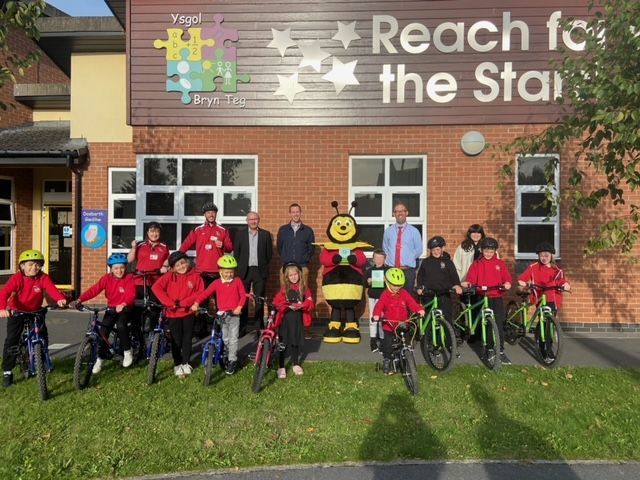 Bike to school week launched at Brynteg School, Llwynhendy