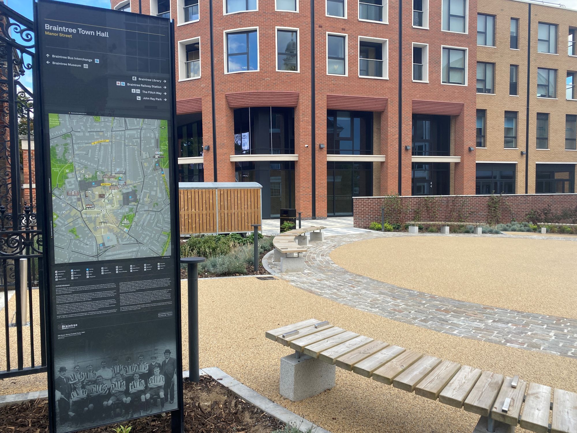 New signage installed in town centre to highlight Braintree's history