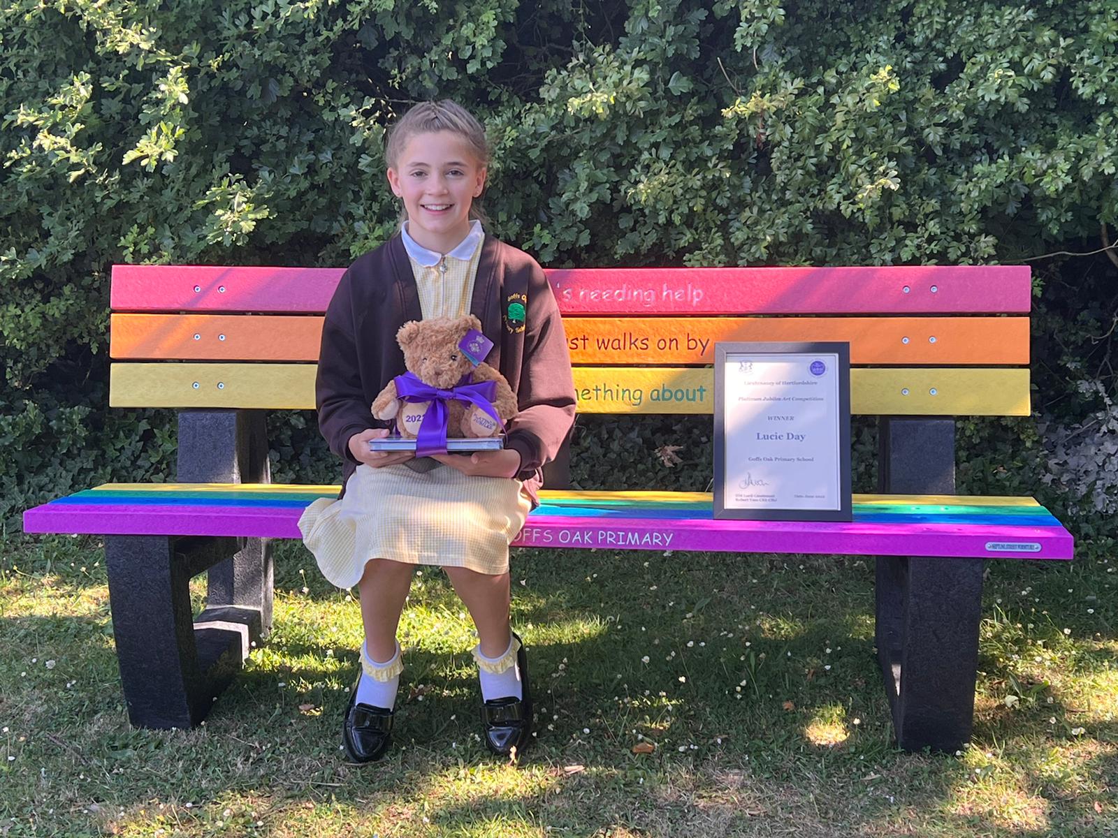 Herts school receives tree from The Queen’s Green Canopy